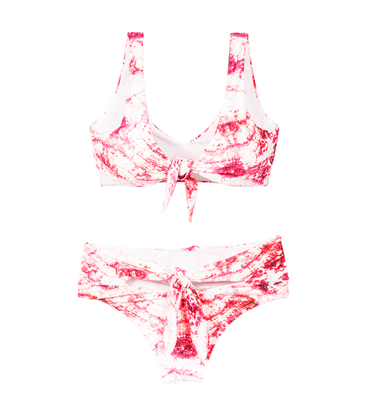 Red tie-dye knotted swimsuit bikini